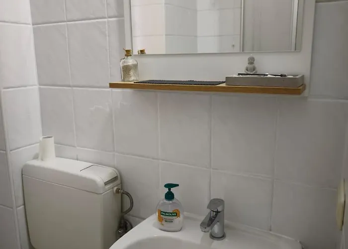 In - Mit Parkplatz & 2 Schlafzimmer * 施泰尔